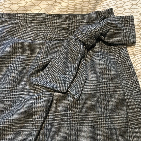 WILFRED WRAP FRONT SKIRT - Picture 4 of 5